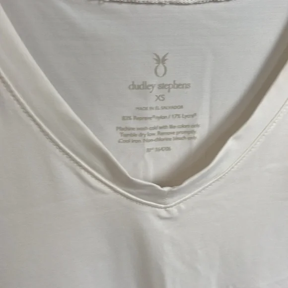 Dudley Stephens White t-shirt v-neck - Picture 2 of 4